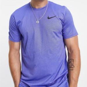 Nike Purple Short Sleeve Tee Athletic Performance size medium